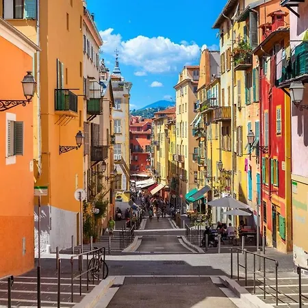 Center - Balcony Quiet - Air Conditioner - Kitchen - Wifi - Tram * 니스