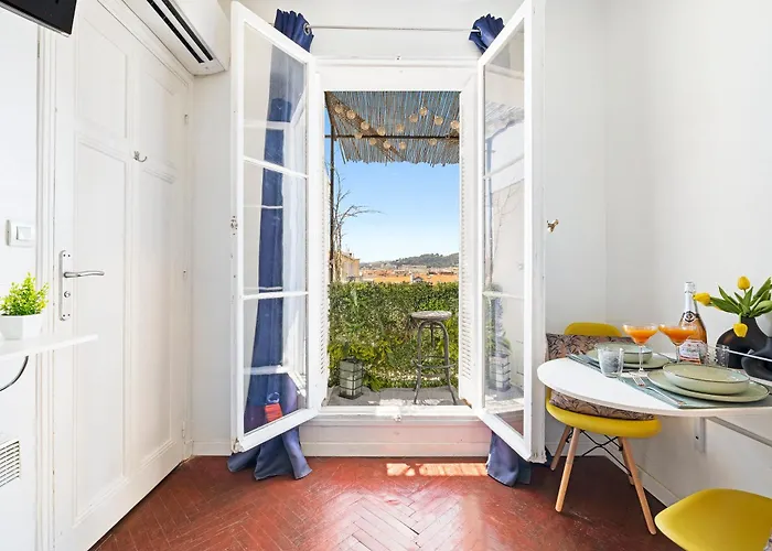 Apartment Center - Balcony Quiet - Air Conditioner - Kitchen - Wifi - Tram Nice