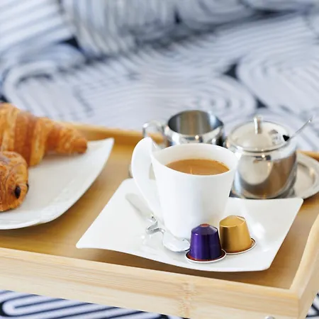 Center - Balcony Quiet - Air Conditioner - Kitchen - Wifi - Tram Νίκαια